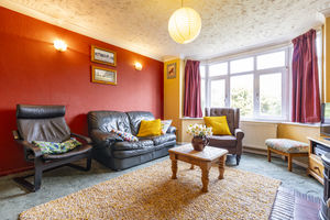 Lounge- click for photo gallery